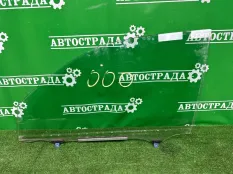 Стекло двери Lexus GX460 2009-2022 6810260610, переднее левое