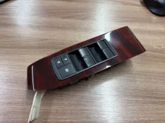 Блок управления стеклоподъемниками LEXUS GX460 2009-2020 8404075040