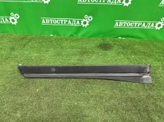 Молдинг двери Lexus RX 2009-2015 7574548020, задний правый