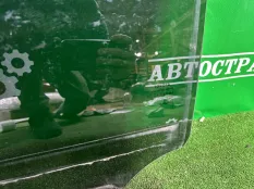 Стекло двери Toyota Highlander 2013-2019 681040E050 U50, заднее левое