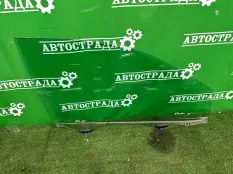 Стекло двери Toyota Highlander 2013-2019 681010E060 U50, переднее правое