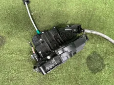 Замок боковой двери Mercedes S 2013-2020 A0997308200 W222, задний правый