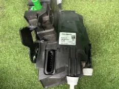 Замок боковой двери Land Rover Range Rover 2013-2022 CK5224994EG L405, задний правый