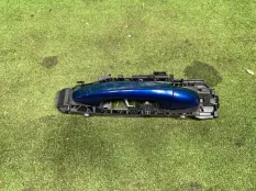 Ручка двери внешняя Mercedes C 2013-2021 413 A205, передняя правая