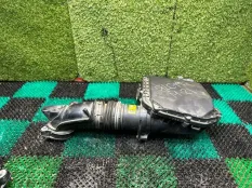 Корпус воздушного фильтра Mercedes A2760903701, левый