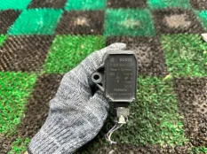 Катушка зажигания Land Rover Range Rover 2010-2012 LR010687 L322 508PS