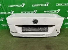 Крышка багажника Volkswagen Polo 5 2009-2015 6RU827025D