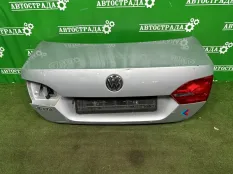 Крышка багажника Volkswagen Jetta 2010-2014 5C6827025A