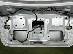 Крышка багажника Jaguar XE 2015-2021 T4N3190 X760