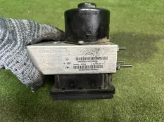 Блок ABS Mercedes GL A1645458232 X164