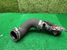Патрубок впускного коллектора Jaguar XE 2015-2021 898785 X760 204PT