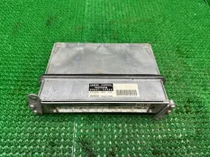 Блок управления двигателем Toyota 8966150800 3UZ FE