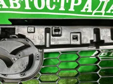 Решетка радиатора Mazda CX5 2011-2017 KA0G50710B KE