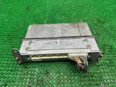 Блок управления двигателем Toyota 2000-2003 8966150590 3UZ FE
