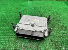 Блок управления двигателем Mercedes A2731536591