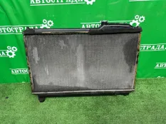 Радиатор двигателя Toyota 1999-2006 1640050230 3UZ