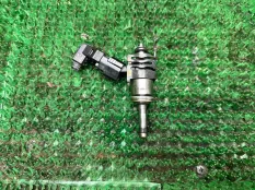 Форсунка топливная Toyota 2325024010