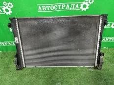 Радиатор двигателя Mercedes C A0095002703 W204