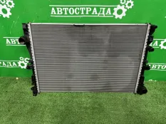 Радиатор двигателя Mercedes A0995002203