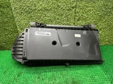 Корпус воздушного фильтра Mercedes A2760901601