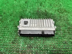 Блок управления двигателем lexus ES250 2012-2017 8966133Q70