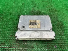 Блок управления двигателем Toyota 8966130L41