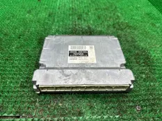 Блок управления двигателем Toyota 8966130L40
