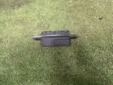 Кнопка открывания багажника Toyota Rav 4 2012-2015 8484028030