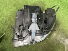 Фара Maserati Quattroporte 2003-2007 190846, правая