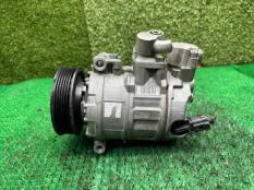 Компрессор кондиционера Volkswagen 1K0820803L