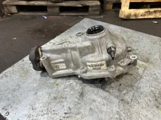 Редуктор BMW X5 31507603004 E70, передний