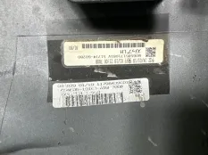 Подножка порог Toyota Land Cruiser 300 2021-2026 7586060060A1, левая