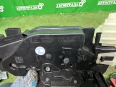 Замок боковой двери Mercedes A1770032899, передний левый