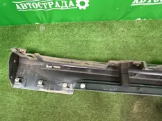 Накладка на порог наружная Toyota Crown 2017-2022 7586030490A0 S220, левая