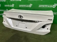 Крышка багажника Toyota Crown 2017-2022 6440130D60 S220