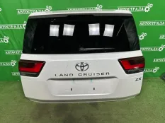 Крышка багажника Toyota Land Cruiser 300 2021-2026 6700560L60