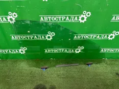 Стекло двери Toyota Crown 2017-2022 6810130870 S220, переднее правое