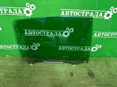 Стекло двери Toyota Crown 2017-2022 6810330760 S220, заднее правое