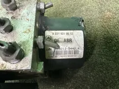Блок ABS Mercedes S 2009-2013 A2219012800 W221