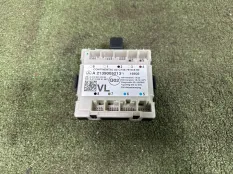 Блок управления дверьми Mercedes A2139005213