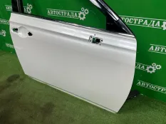 Дверь Toyota Crown 2017-2022 6700130A00 S220, передняя правая