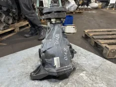 Редуктор Mercedes C A2073500314 W204, задний