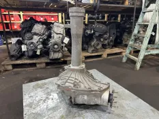 Редуктор Lexus LX570 2008-2021 4111060B80, передний