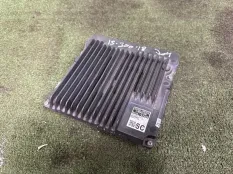 Блок управления двигателем Lexus IS350 2015-2020 8966153V20