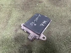 Датчик BSM слепой зоны Lexus IS 2013-2020 881620W080
