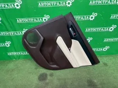 Обшивка боковой двери Toyota Highlander 2019-2025 67775X1T18 U70, задняя правая