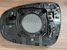 Зеркальный элемент Lexus ES GS IS LS 2012-2017 8793133B20, правый
