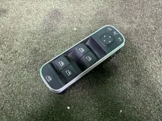 Блок управления стеклоподъемниками Mercedes A1679059803