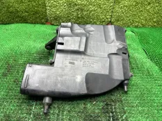 Корпус воздушного фильтра Mercedes A6420902101