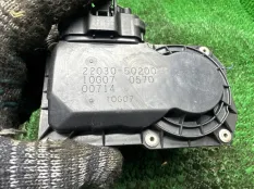 Дроссельная заслонка Lexus GX470 2002-2009 2203050200